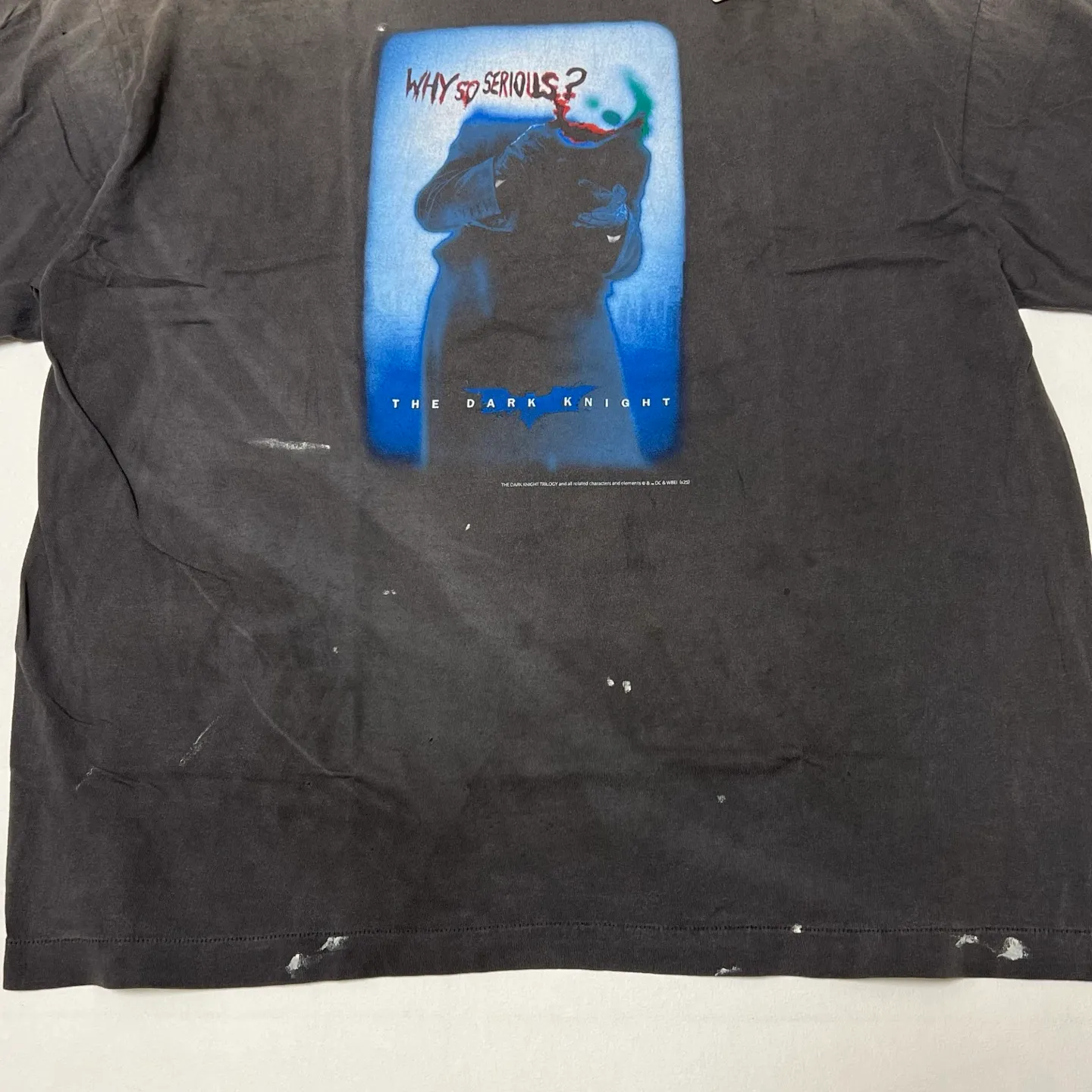 ⚠️This season's most important Batman-Joker IP collaboration SAINT Mxxxxxx x The Dark Knight BTM SS TEE/LIP/BLACK Dark Knight Batman collaboration Joker's Kiss/Joker Dagger retro distressed short-sleeves Washed black S-XL Assute ready-to-wear dyeing Ma Liu faded Re-washed to make old Genuine proofing Custom-made correct main mark Washed mark Differences see pictures and goods Top-notch printing technology God restores every detail of the original product